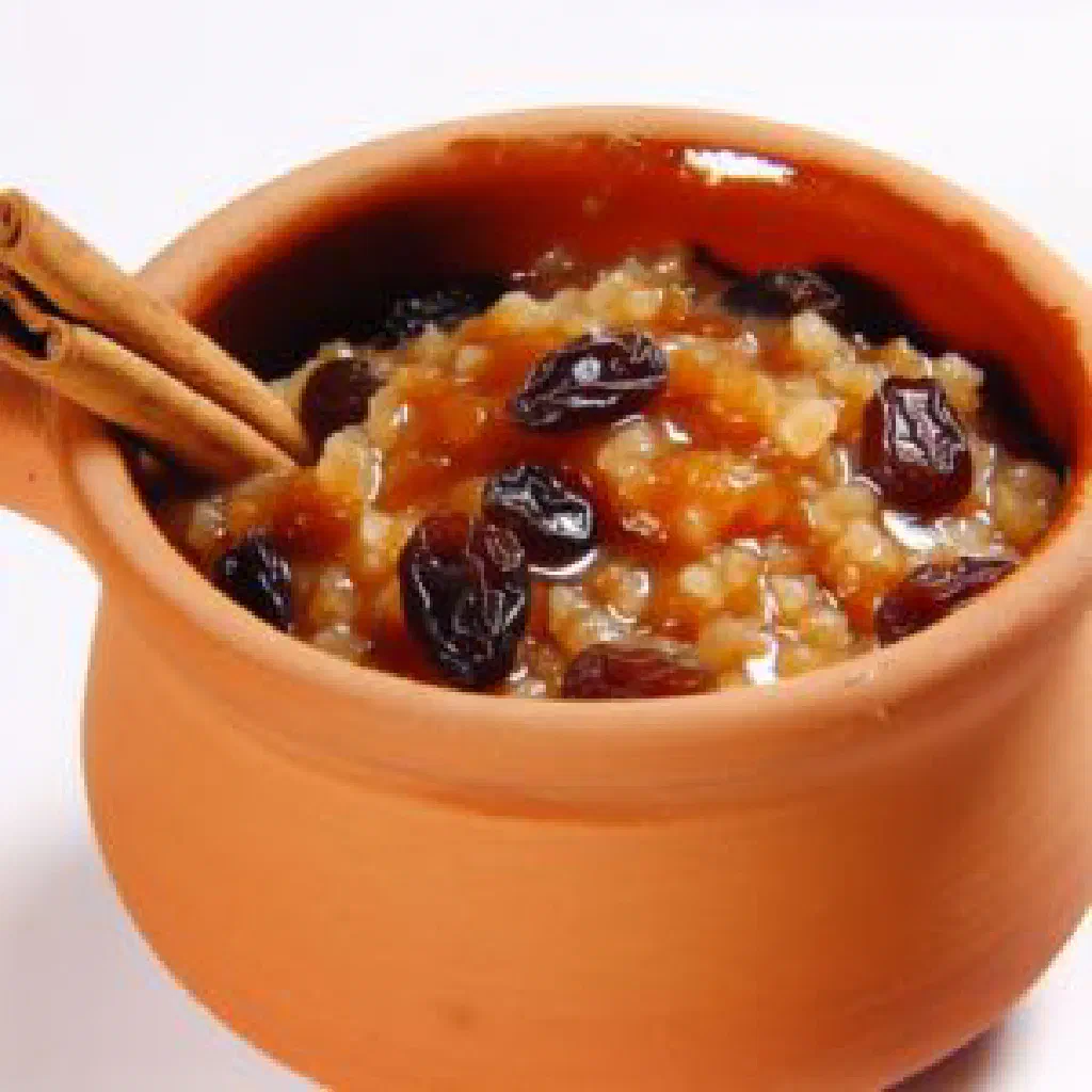 Creamy Venezuelan zambito rice and coconut pudding dusted with cinnamon